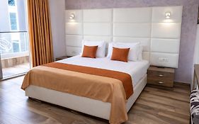 Hotel Butua Residence